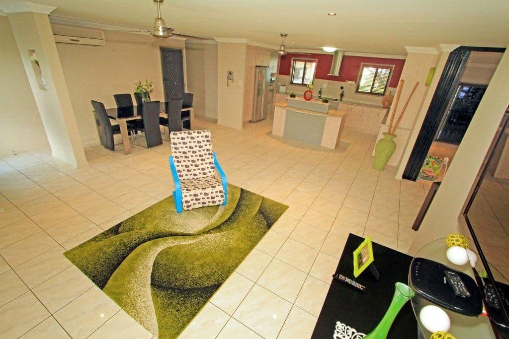 16 Julie Crescent, NORMAN GARDENS QLD 4701, Norman Gardens - Thumbnail 3
