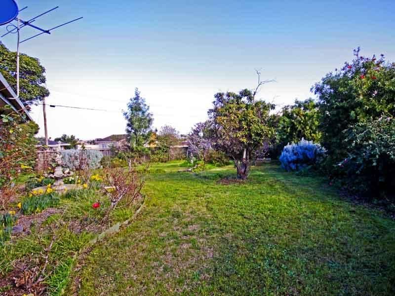 70 Cambra Road, BELMONT VIC 3216, Belmont - Thumbnail 8