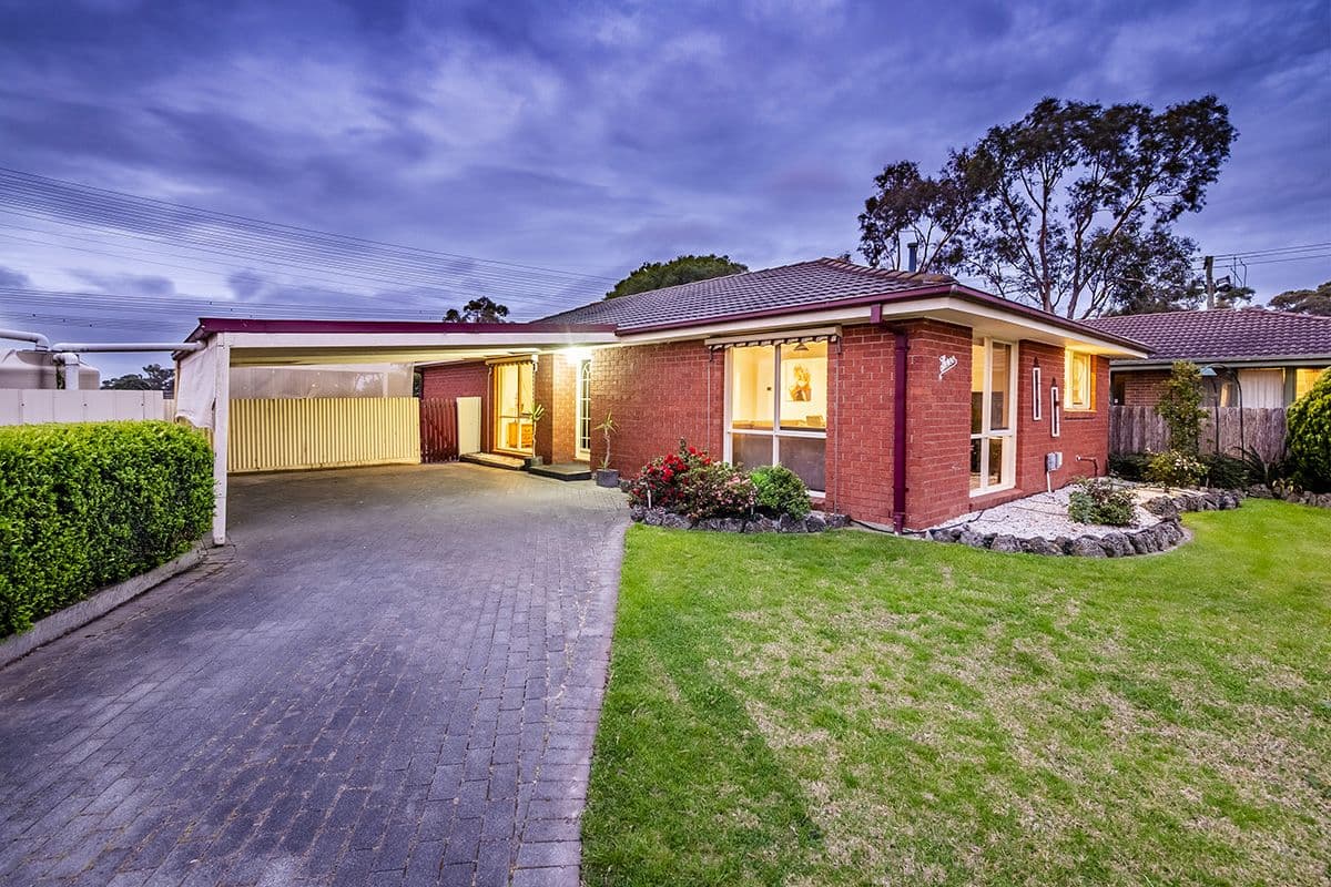 3 Rose Lane, Cranbourne VIC 3977, Cranbourne - Thumbnail 2