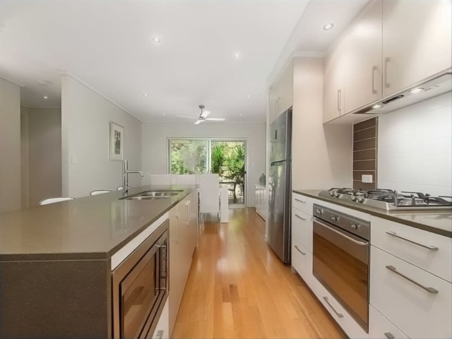 45 Lancashire Drive, Mudgeeraba QLD 4213, Mudgeeraba - Thumbnail 6
