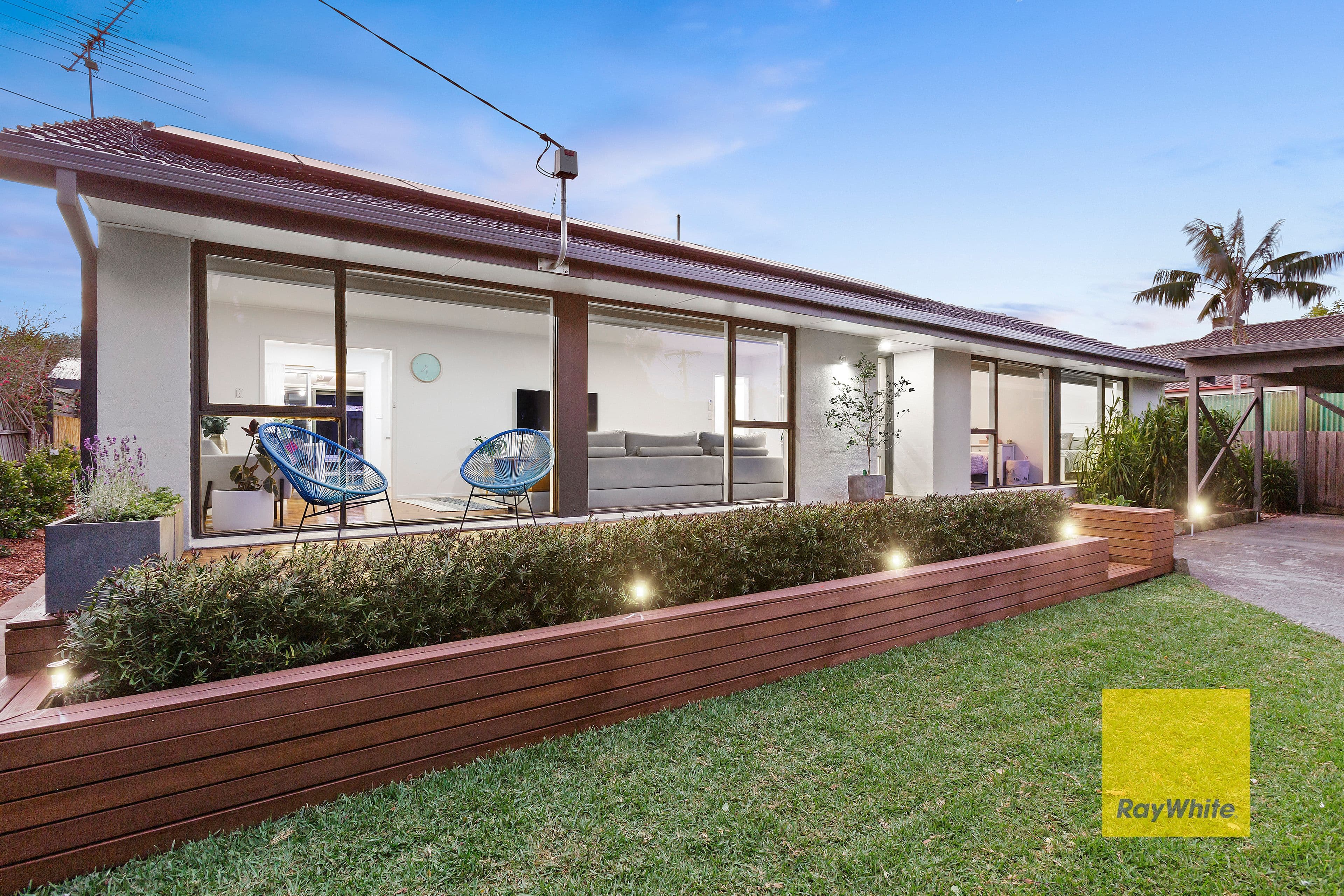 90 Belle Vue Avenue, Highton VIC 3216, Highton - Thumbnail 2