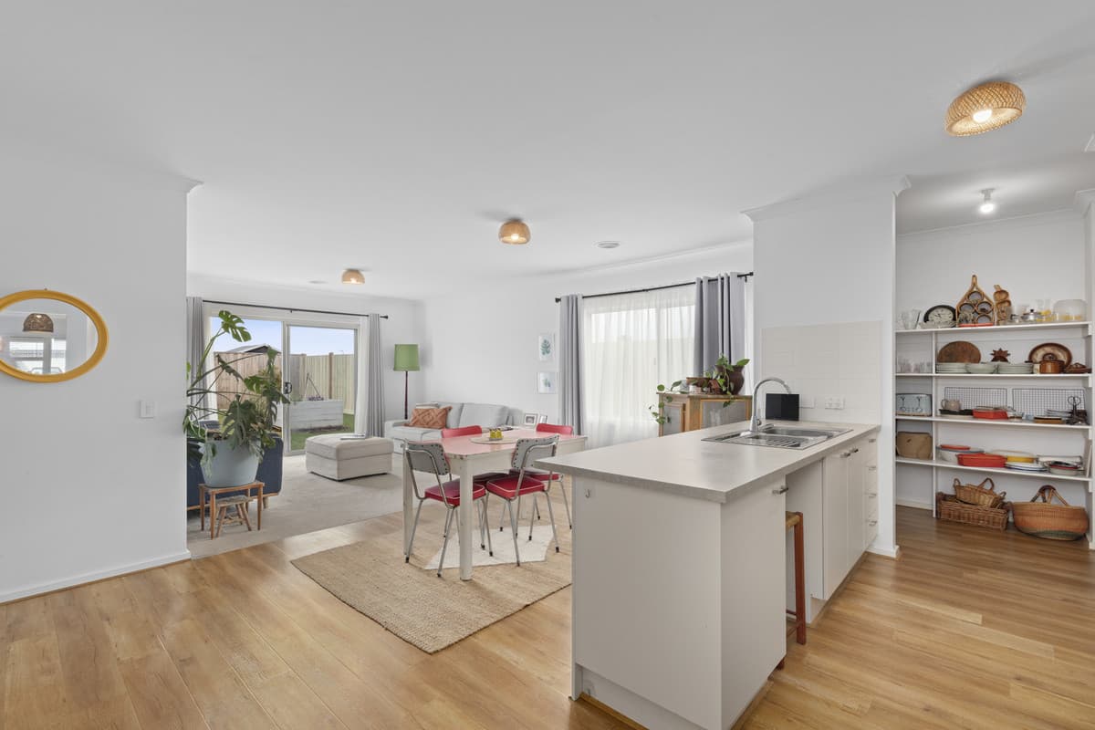 22 Newport Crescent, Indented Head VIC 3223, Indented Head - Thumbnail 5