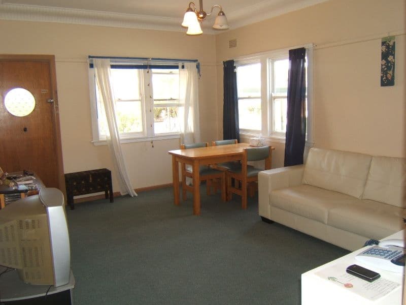 62 Cambridge Street, UMINA BEACH NSW 2257, Umina Beach - Thumbnail 3