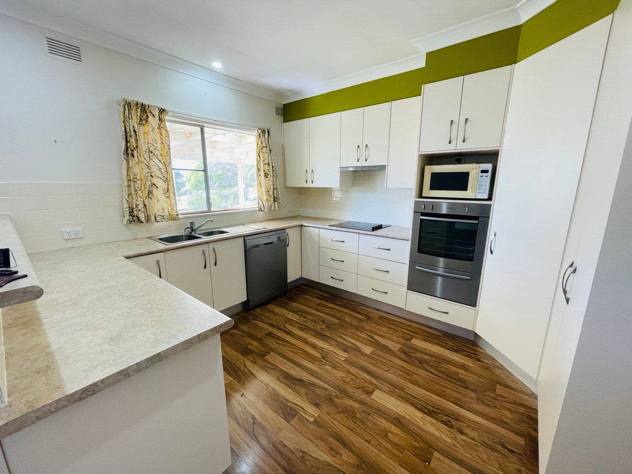 14 McGregor Street, Condobolin NSW 2877, Condobolin - Thumbnail 3