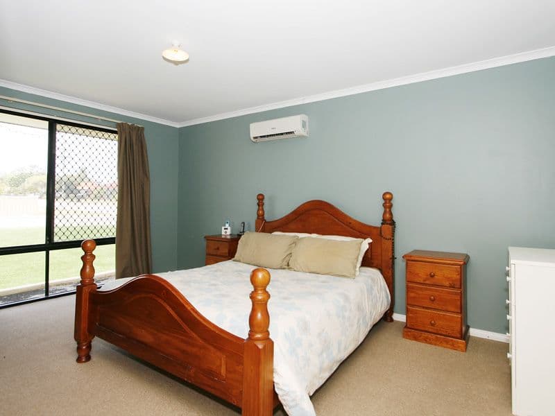 2 Emery Cove, GOSNELLS WA 6110, Gosnells - Thumbnail 4