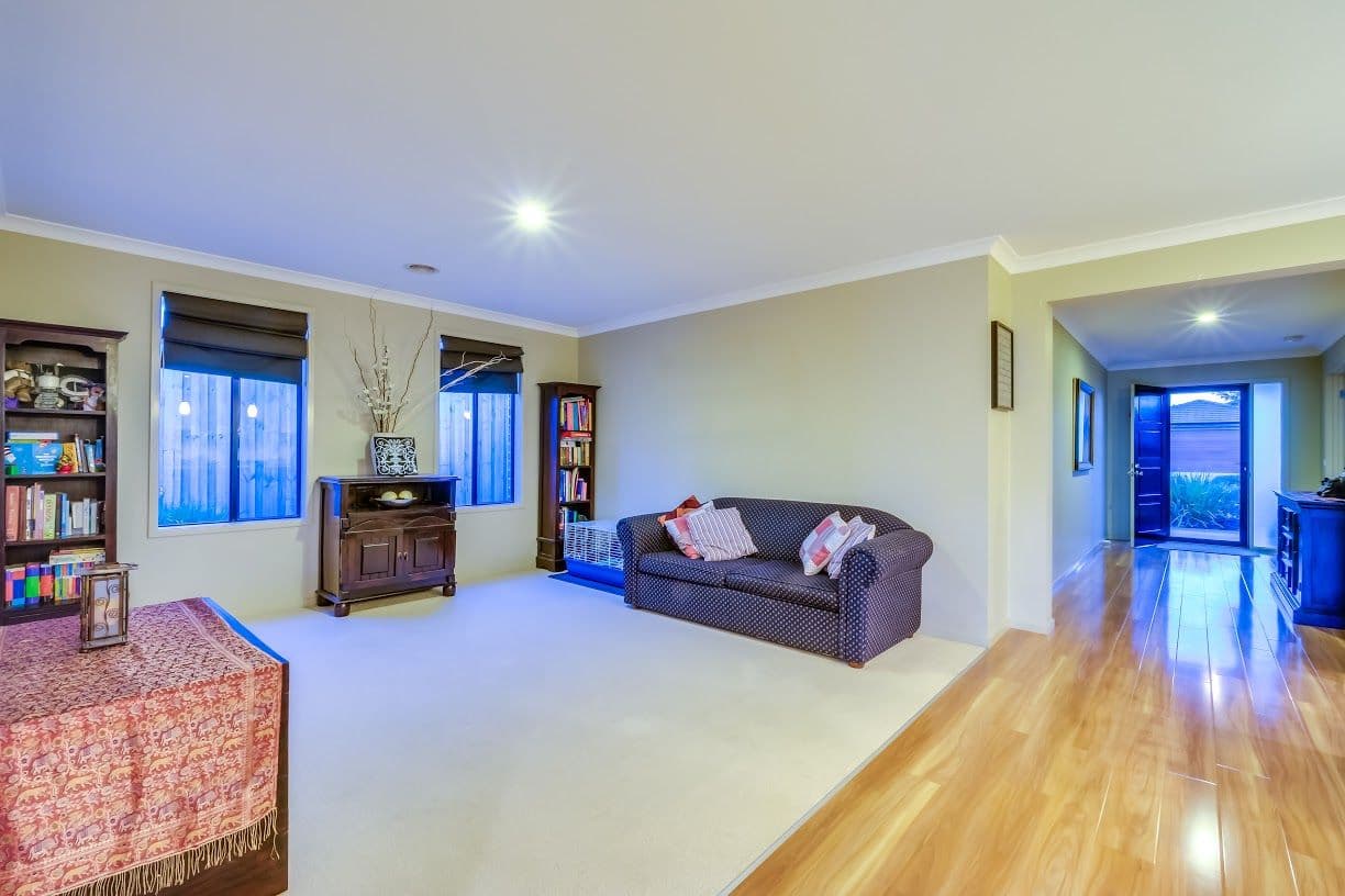 30 Barchester Avenue, Truganina VIC 3029, Truganina - Thumbnail 3