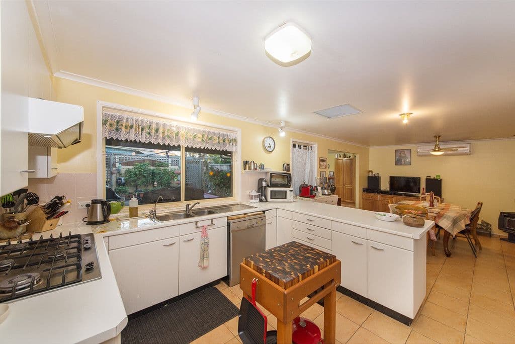 21 Central Lansdowne Road, Lansdowne - Thumbnail 7
