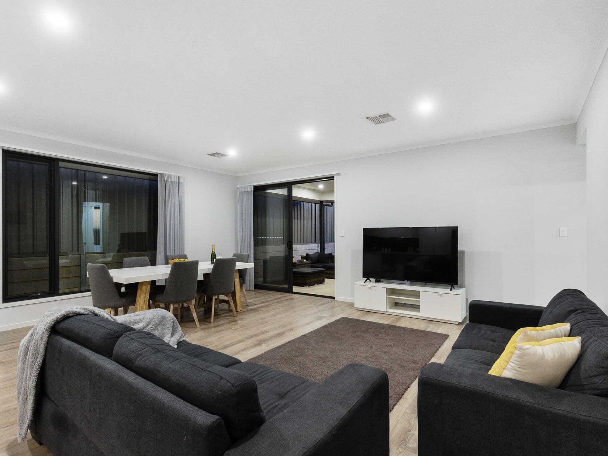 8 Hudson Road, Seaford Heights SA 5169, Seaford Heights - Thumbnail 6