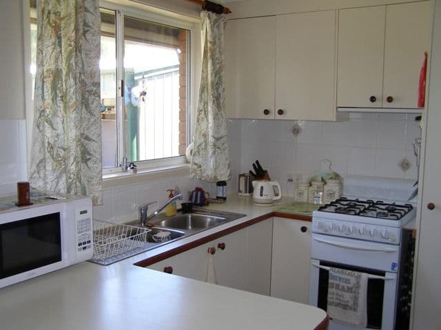 17 Wakeford Street, ORANGE NSW 2800, Orange - Thumbnail 2