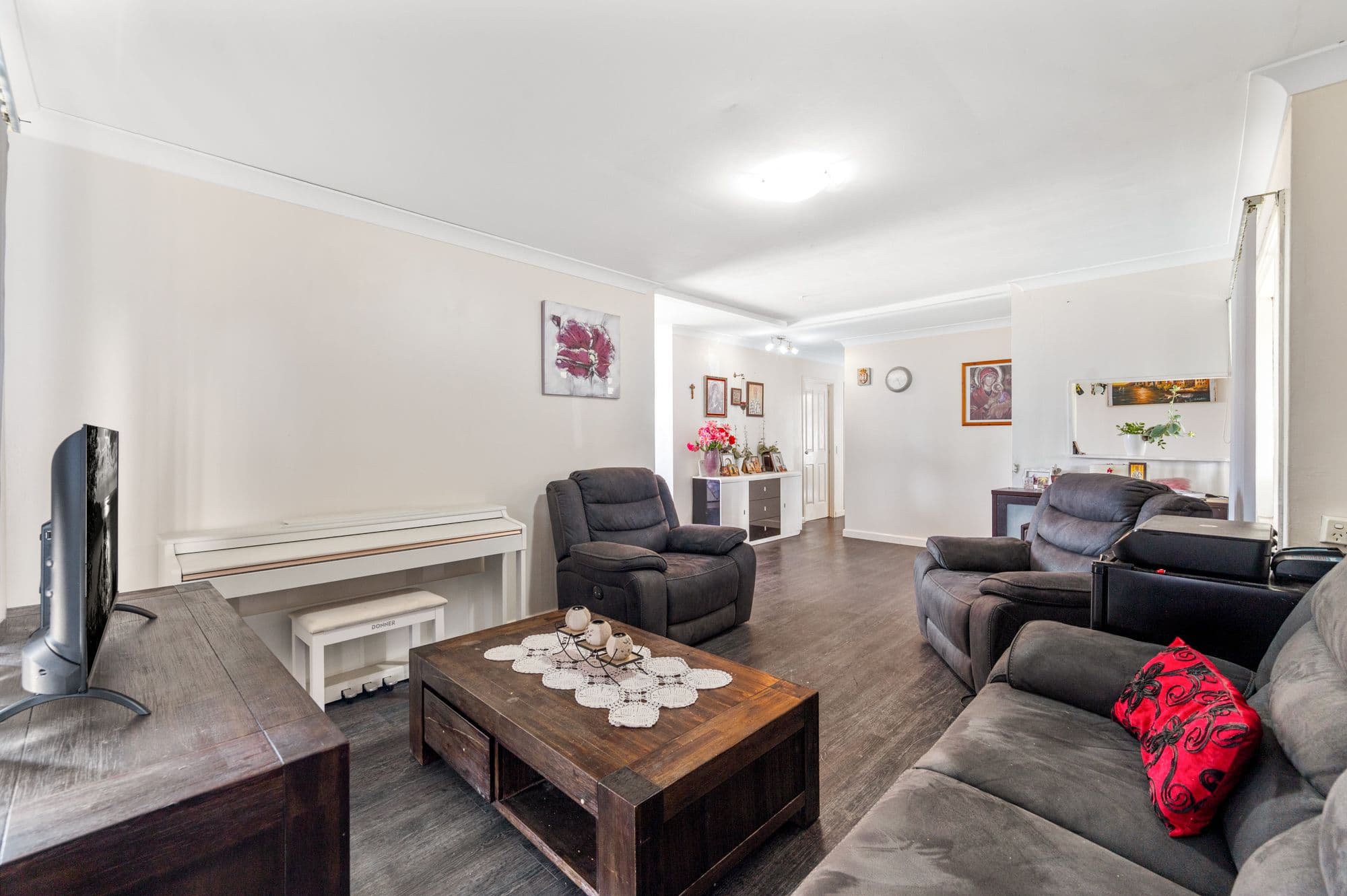 71 Manooka Crescent, Bradbury NSW 2560, Bradbury - Thumbnail 2