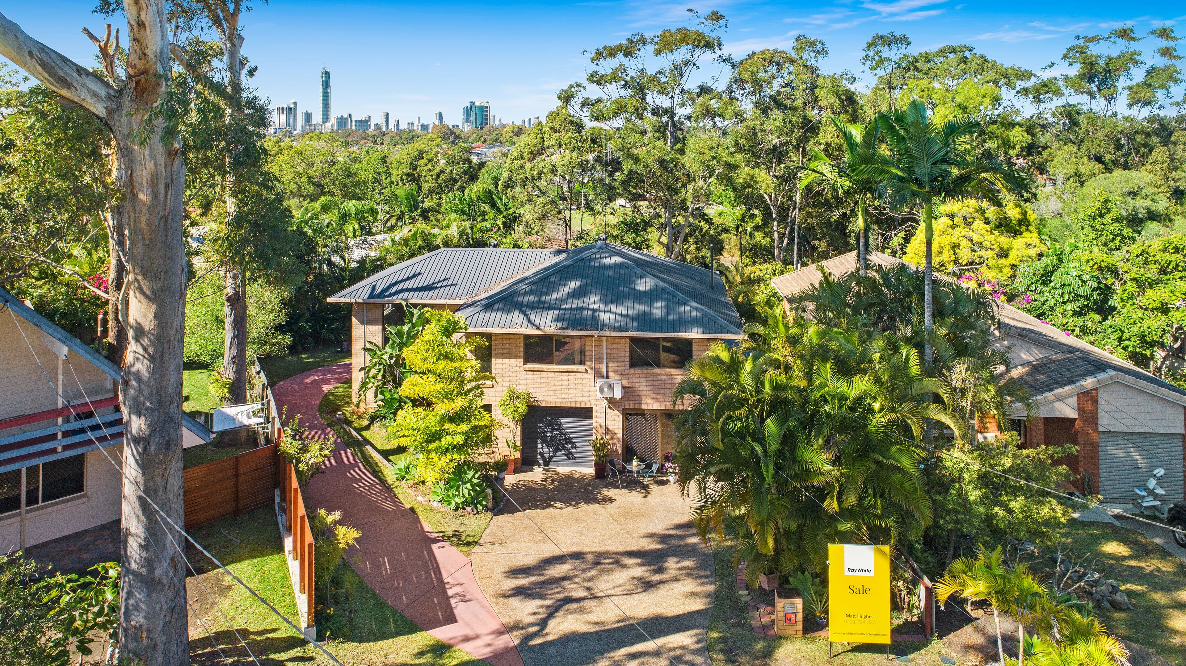 14 Golden Crescent, Southport QLD 4215, Southport - Thumbnail 2
