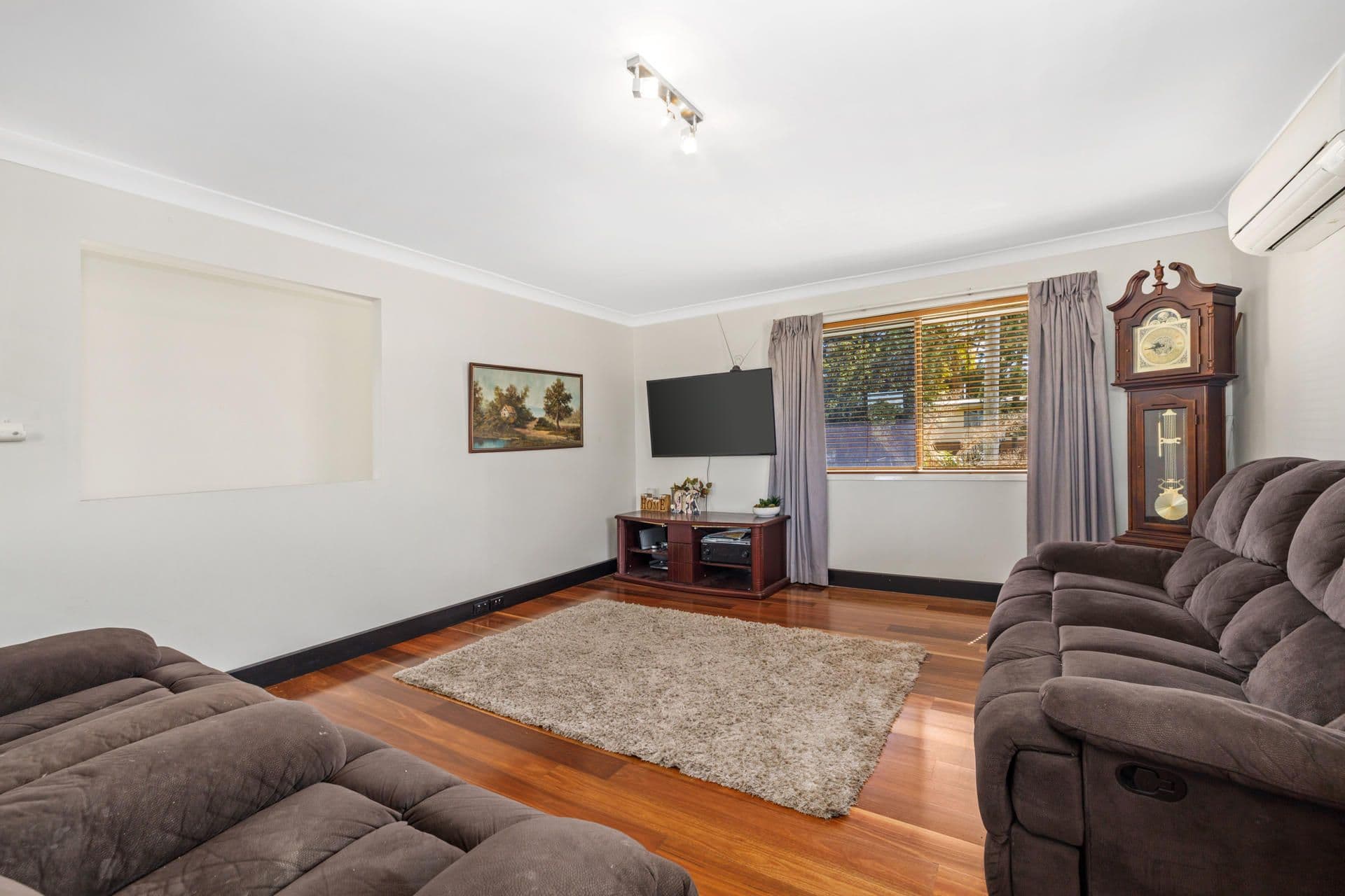 61 Stanley Street, Strathpine QLD 4500, Strathpine - Thumbnail 3