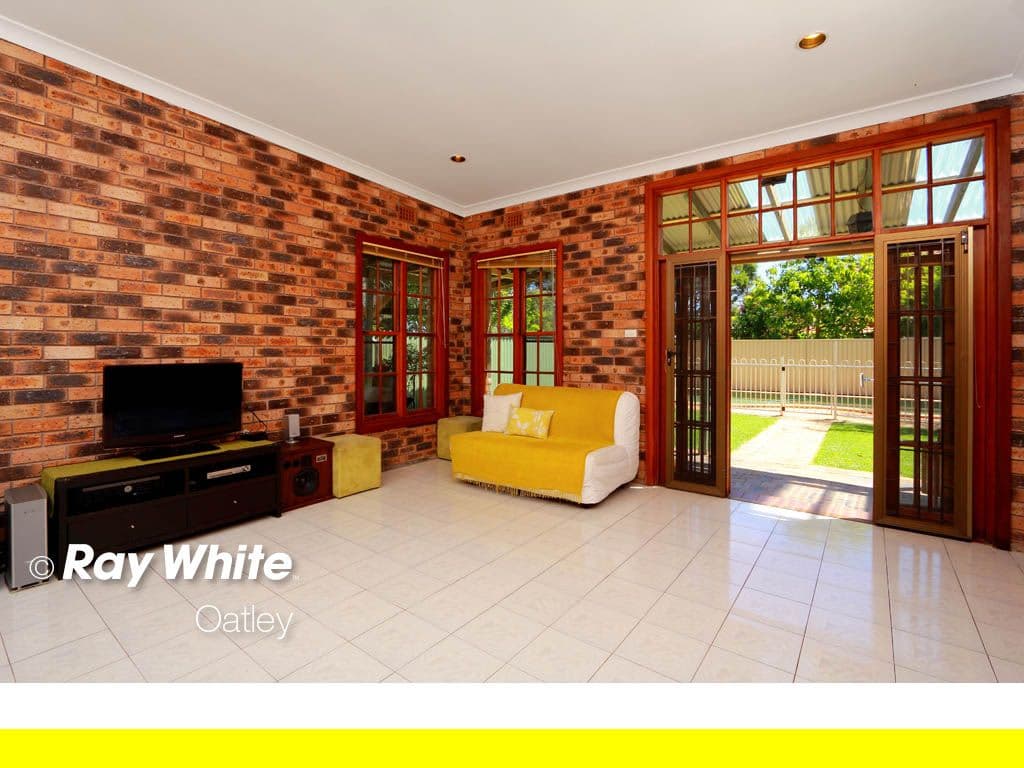 38 Woronora Parade, OATLEY NSW 2223, Oatley - Thumbnail 3