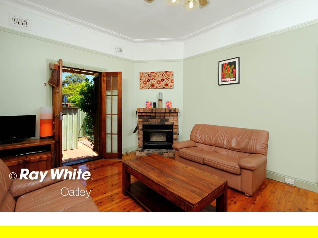 38 Woronora Parade, OATLEY NSW 2223, Oatley - Thumbnail 4