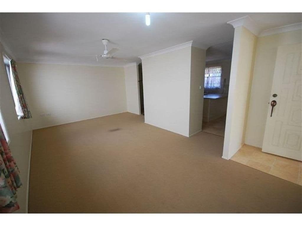 18 Grant Street, ALLENSTOWN QLD 4700, Allenstown - Thumbnail 4