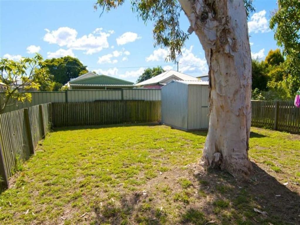 18 Grant Street, ALLENSTOWN QLD 4700, Allenstown - Thumbnail 6