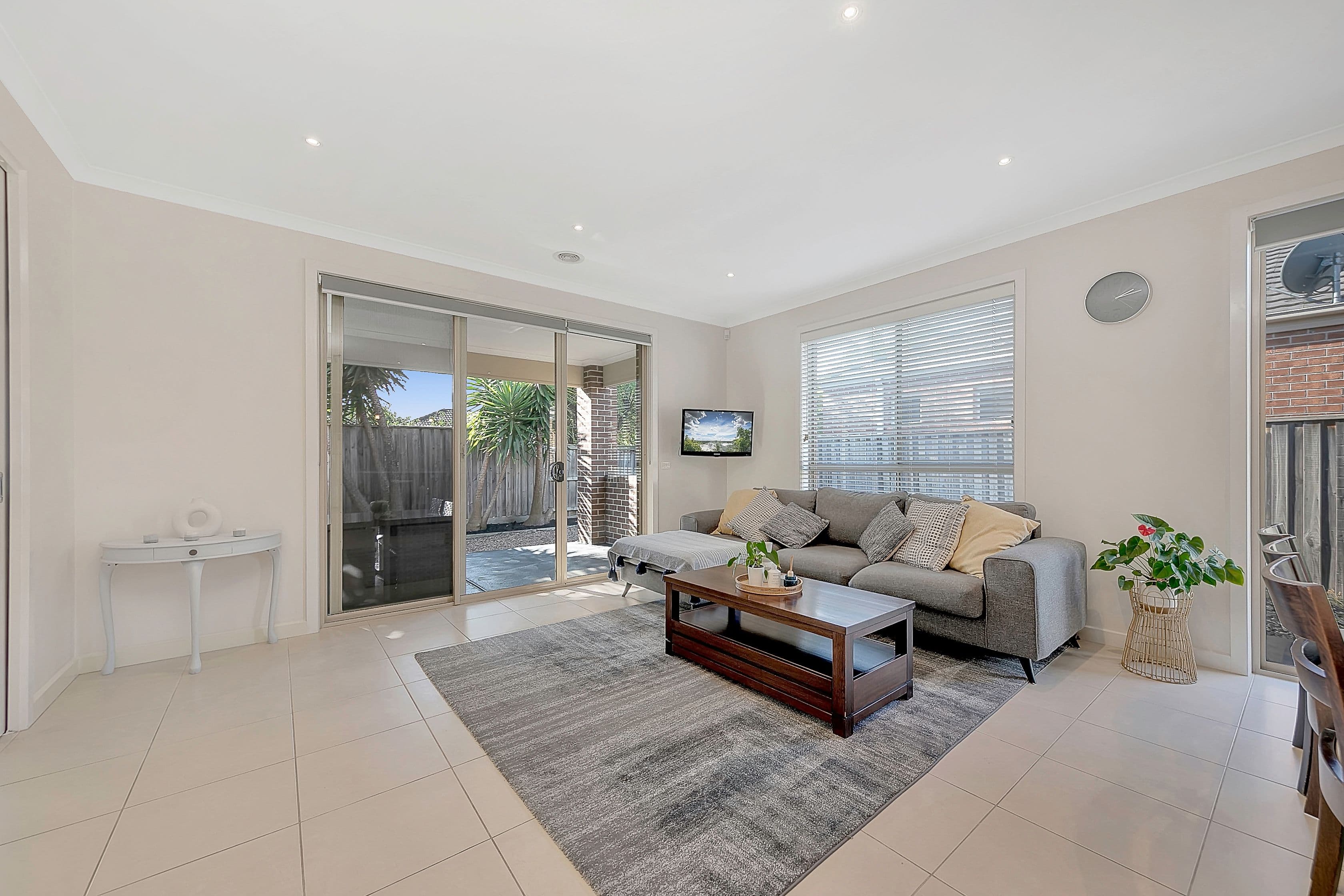 6 Torresdale Road, South Morang VIC 3752, South Morang - Thumbnail 4