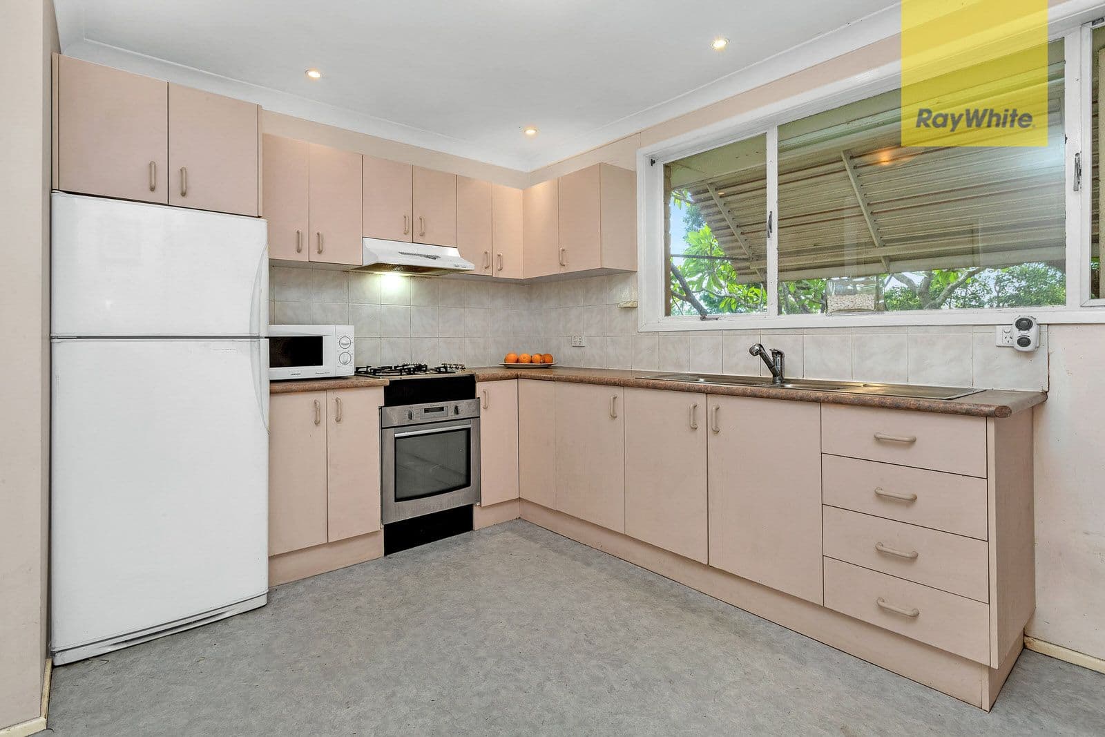 16 Hilary Street, Winston Hills NSW 2153, Winston Hills - Thumbnail 3