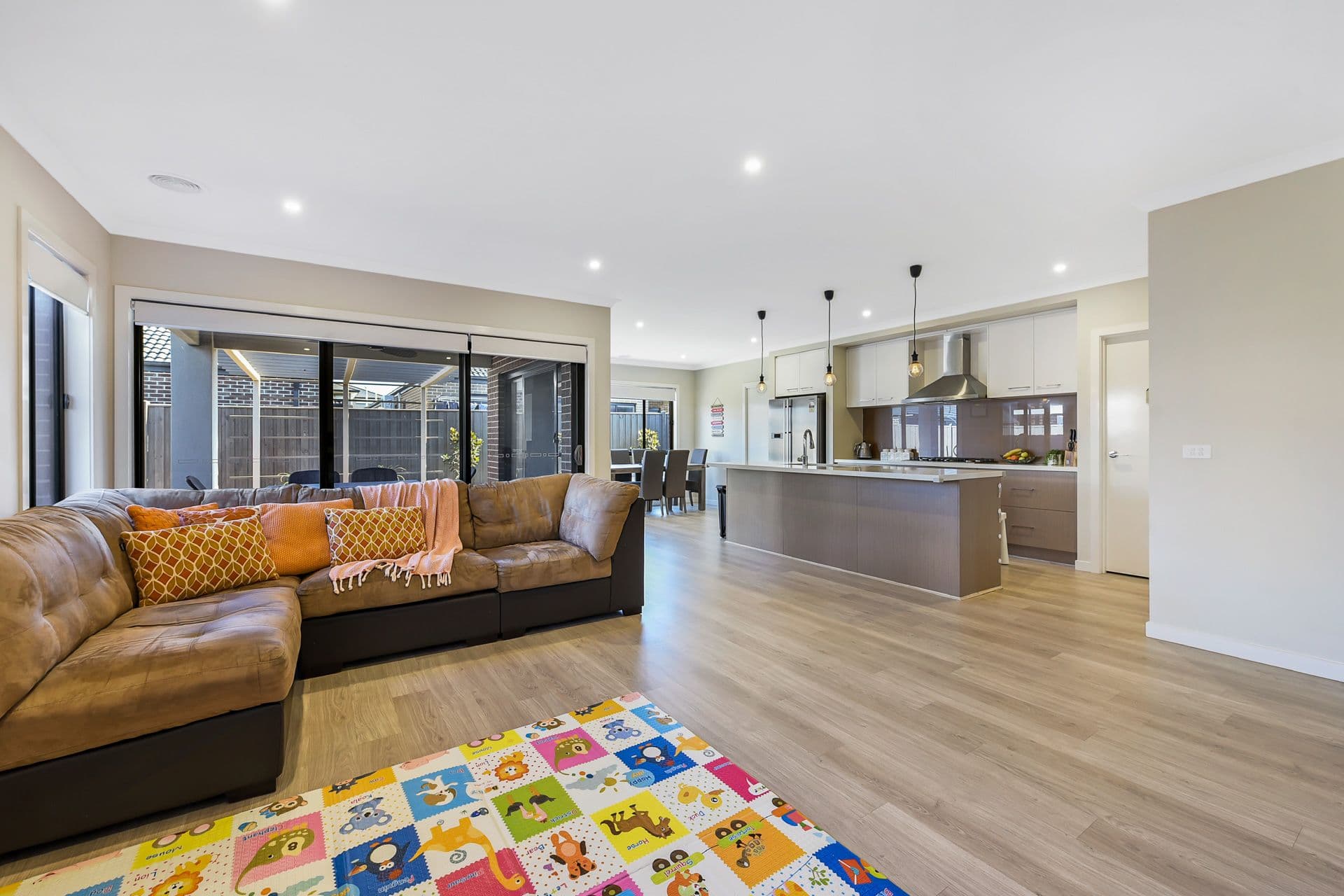 40 Strettle Crescent, Cranbourne North VIC 3977, Cranbourne North - Thumbnail 6