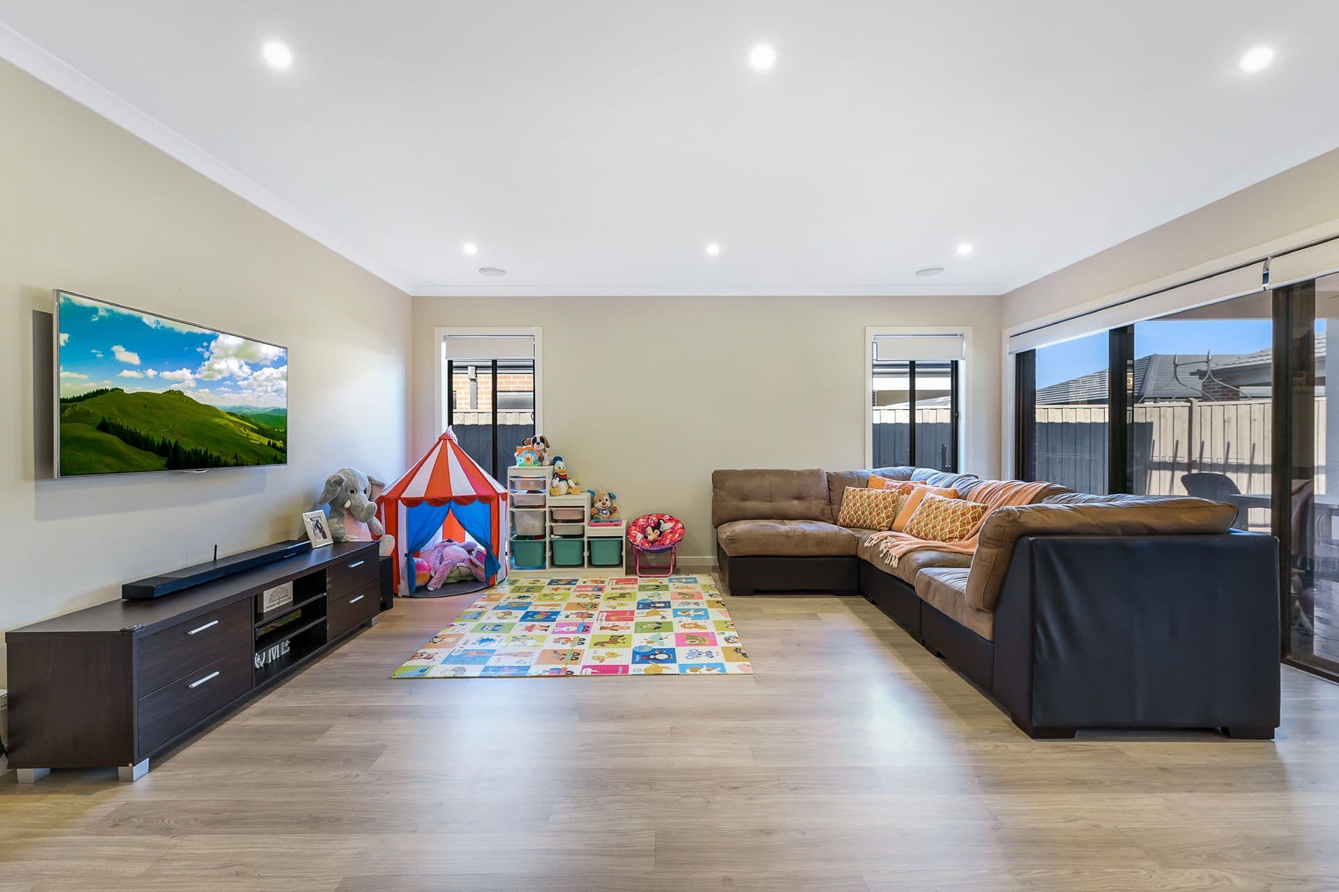 40 Strettle Crescent, Cranbourne North VIC 3977, Cranbourne North - Thumbnail 7