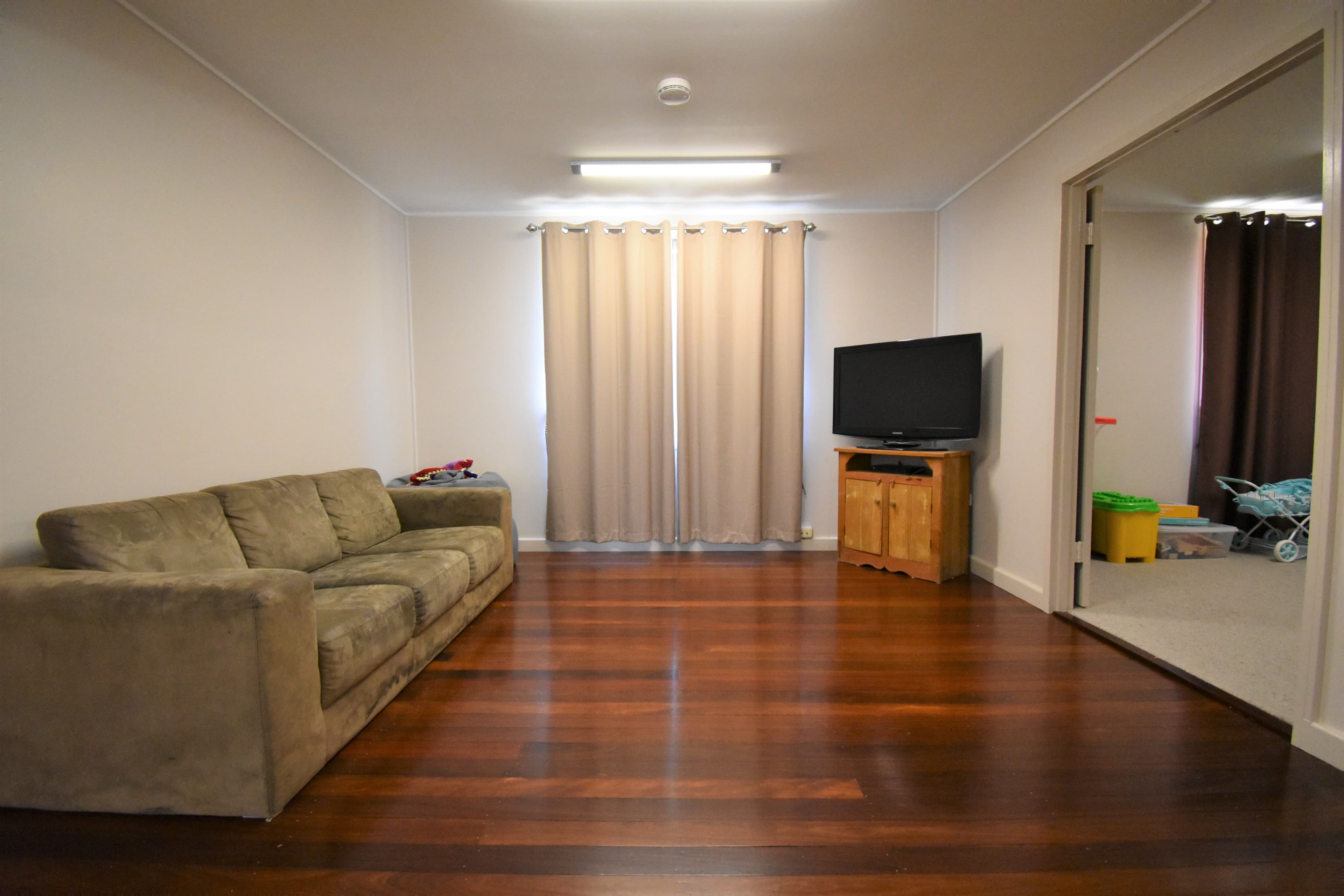 60 Wompoo Road, Longreach QLD 4730, Longreach - Thumbnail 4