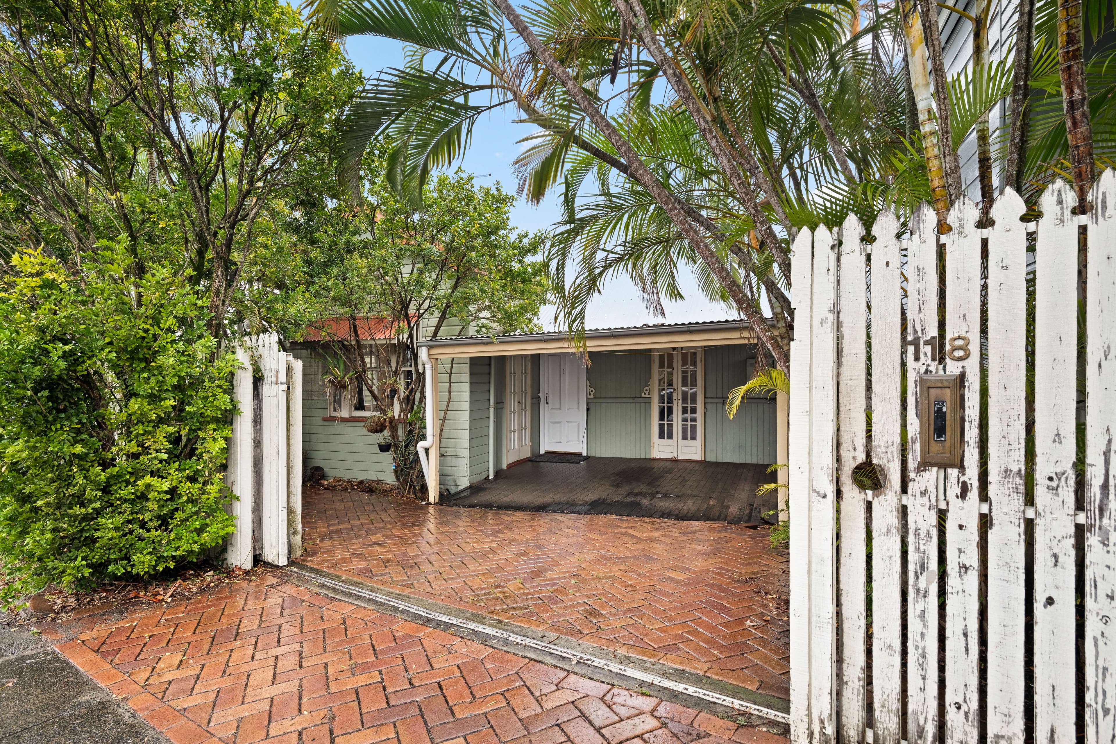 118 Latrobe Terrace, Paddington QLD 4064, Paddington - Thumbnail 2