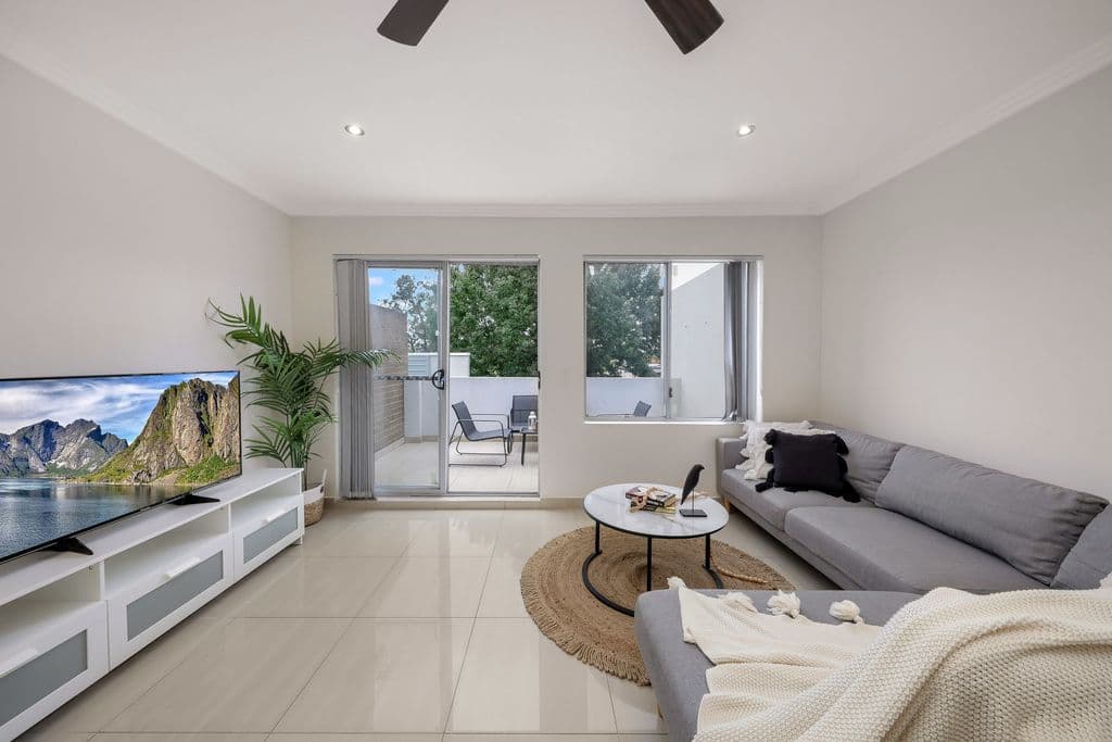 5/25 Cahors Road, Padstow - Image 1
