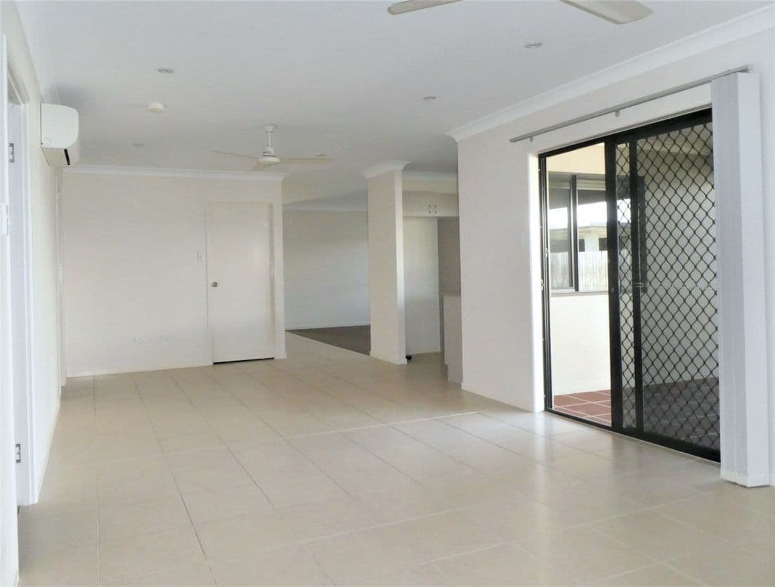15 Whitehaven Way, Mount Low QLD 4818, Mount Low - Thumbnail 5