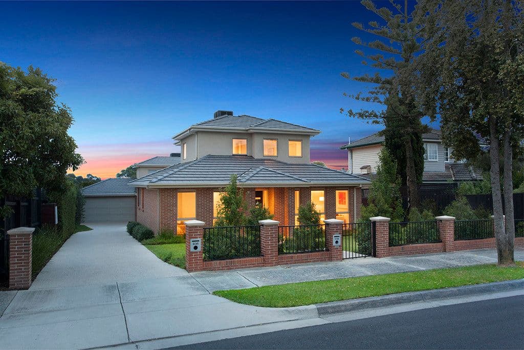 35 Briggs Street, Mount Waverley VIC 3149, Mount Waverley - Thumbnail 2