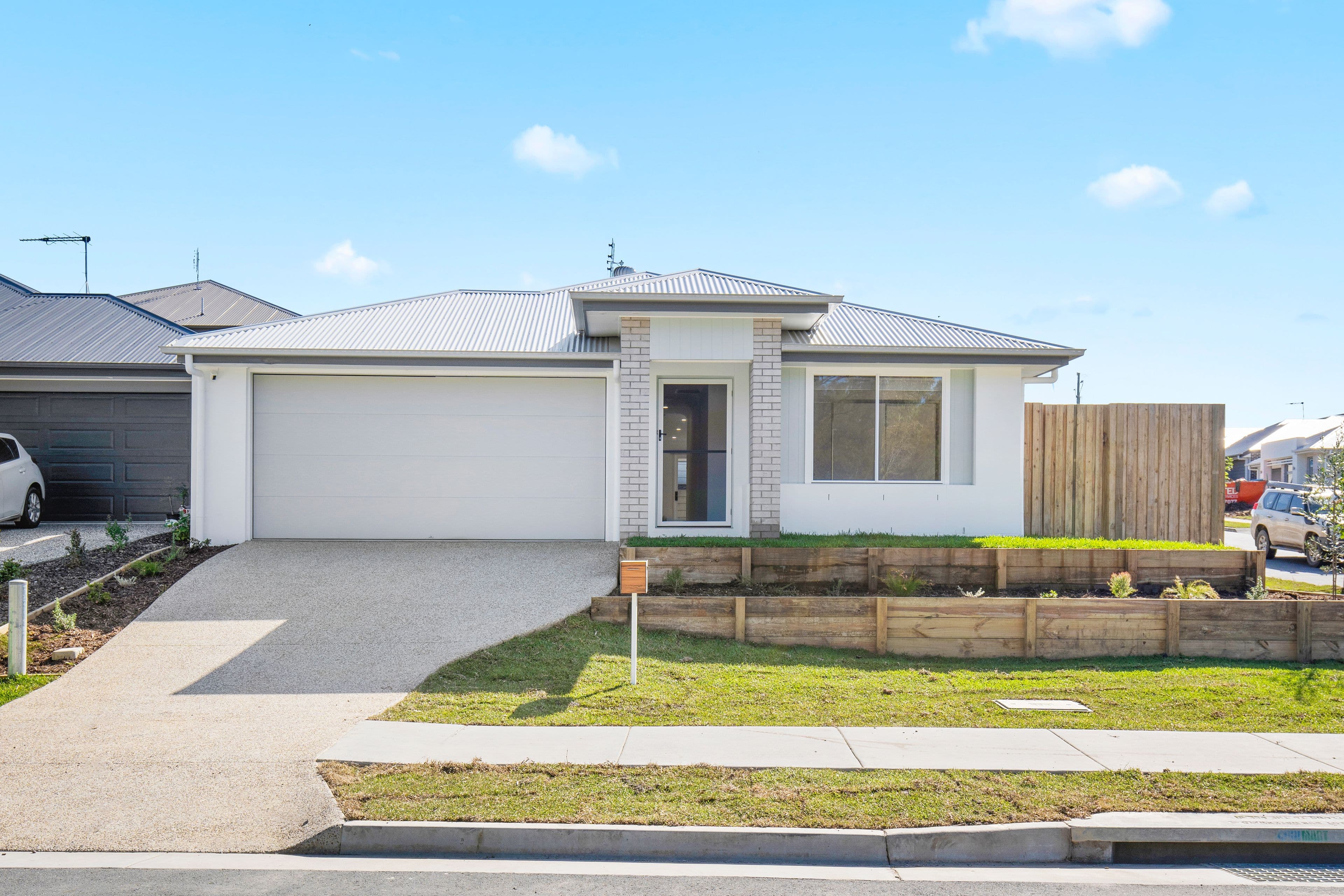 9 Tabby Street, Coomera QLD 4209, Coomera - Thumbnail 2