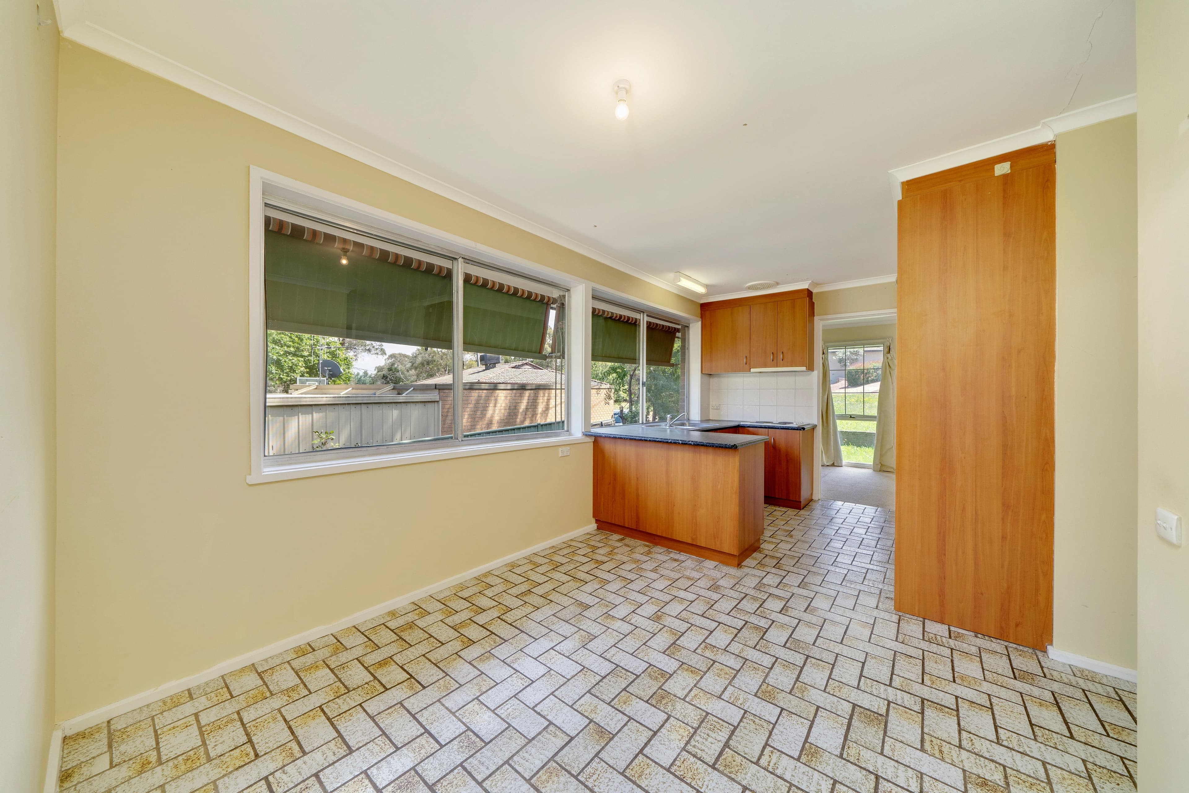 22 Berne Crescent, Macgregor ACT 2615, Macgregor - Thumbnail 7