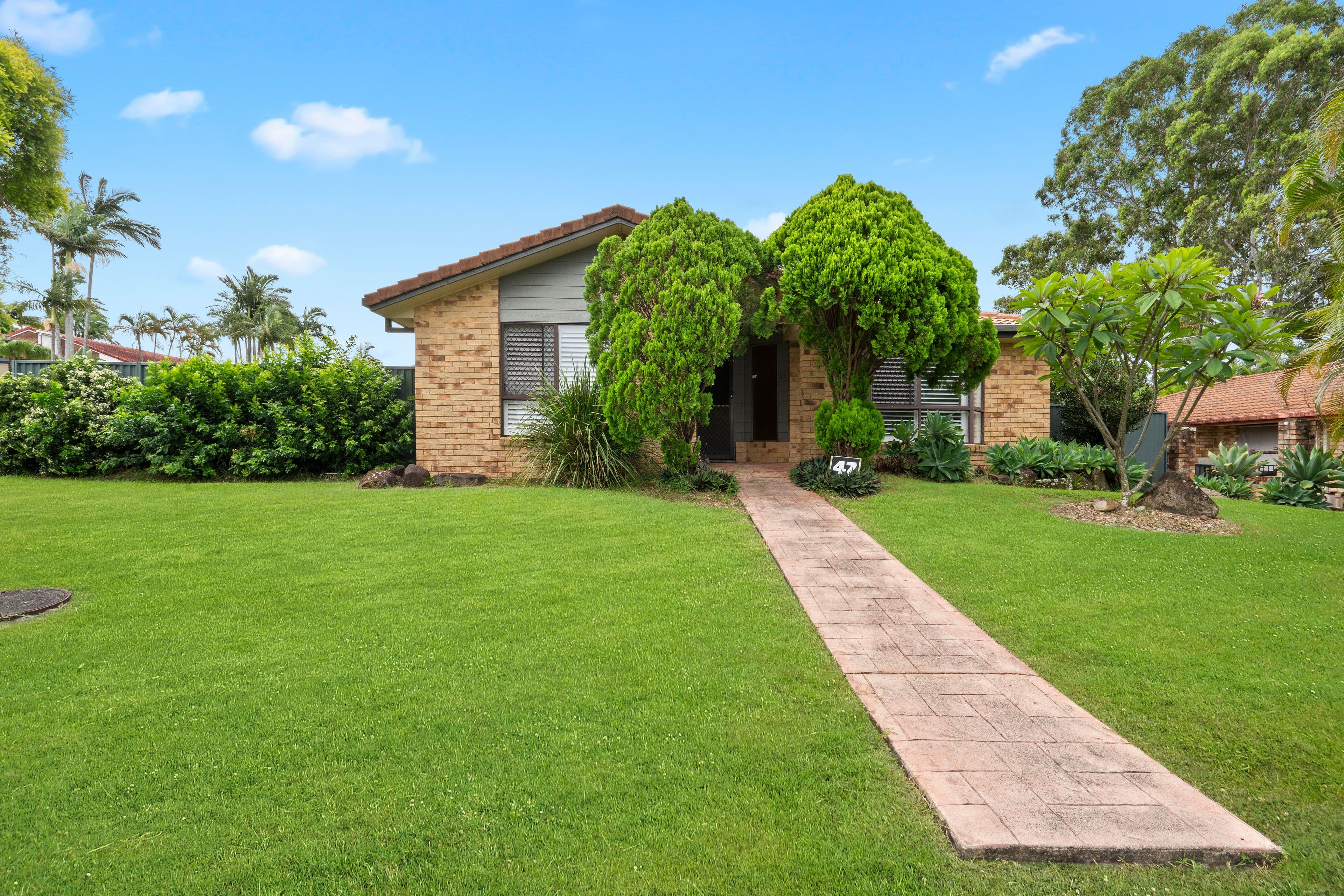 47 Dunsby Drive, Carrara QLD 4211, Carrara - Thumbnail 3