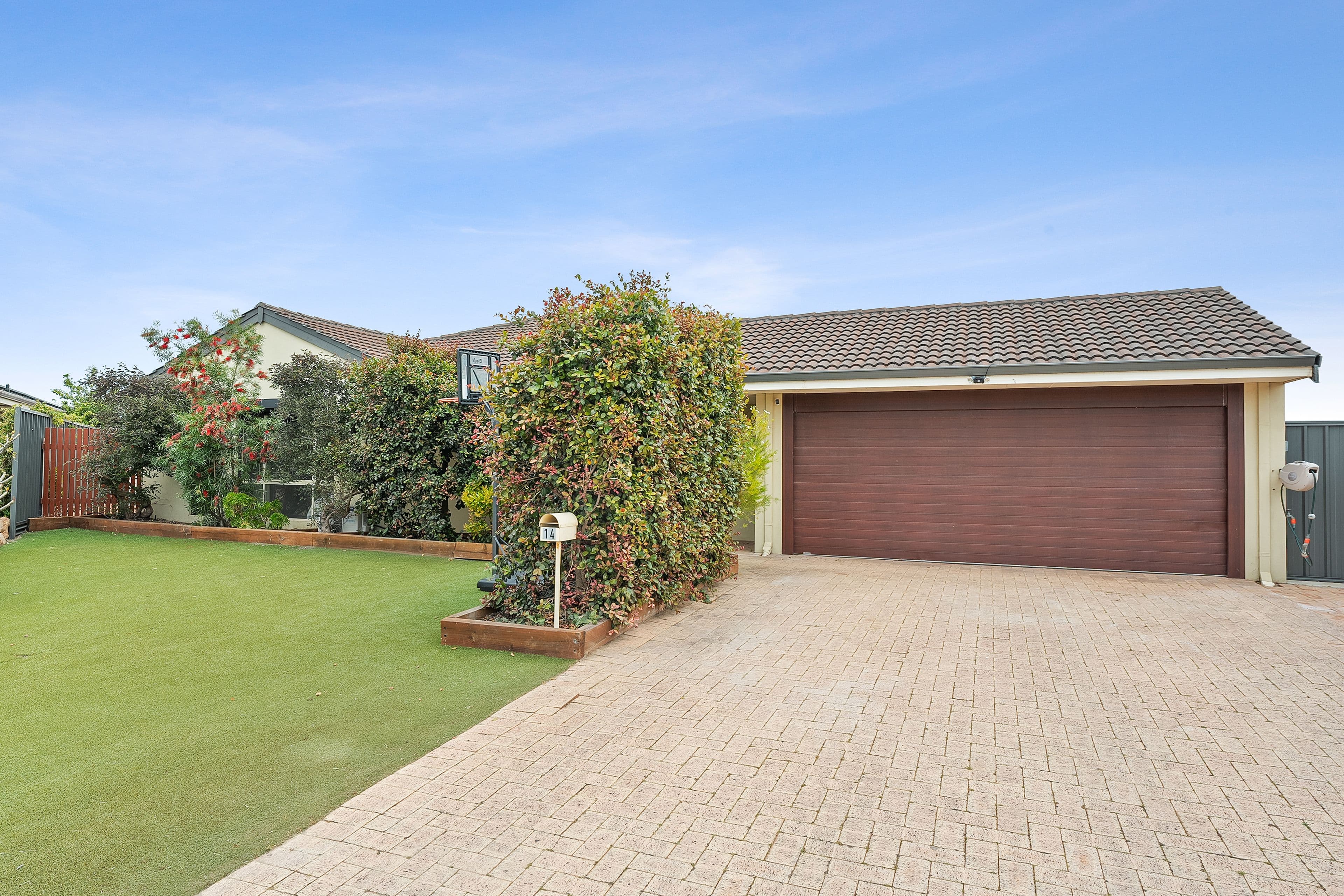 14 Darwin Place, Warnbro WA 6169, Warnbro - Image 1