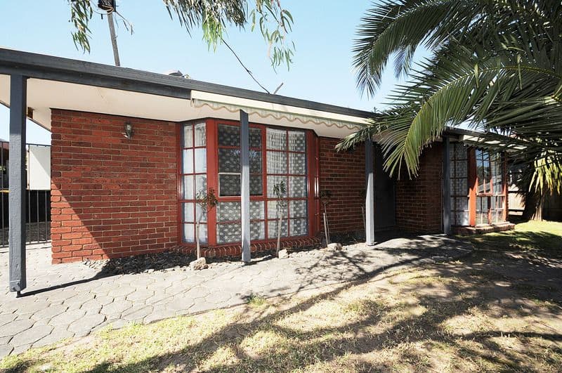 8 Currawong Drive, CARRUM DOWNS VIC 3201, Carrum Downs - Image 1