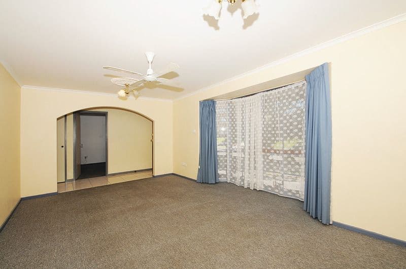8 Currawong Drive, CARRUM DOWNS VIC 3201, Carrum Downs - Thumbnail 5