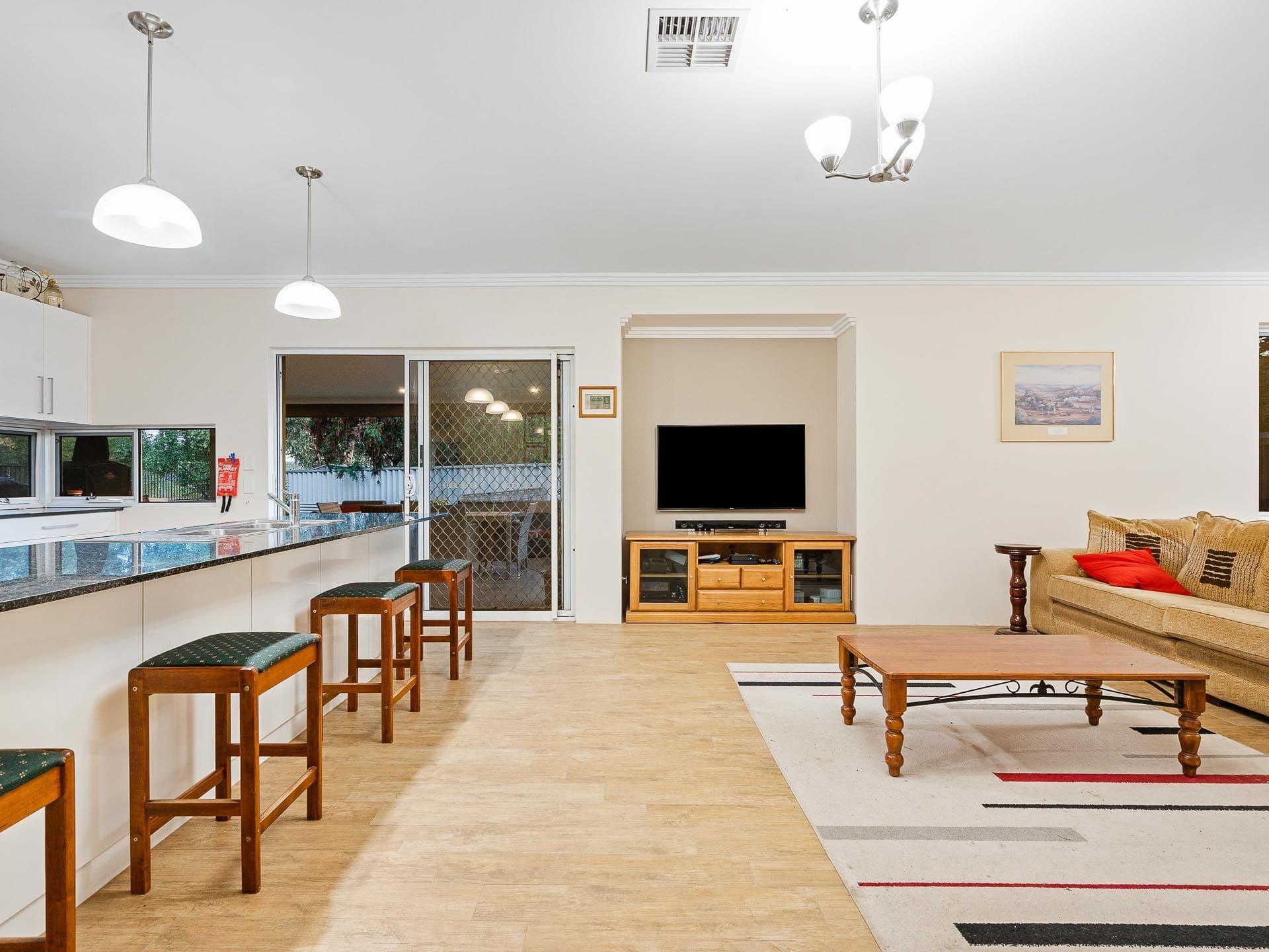 30 Richards Crescent, Craigie WA 6025, Craigie - Thumbnail 6