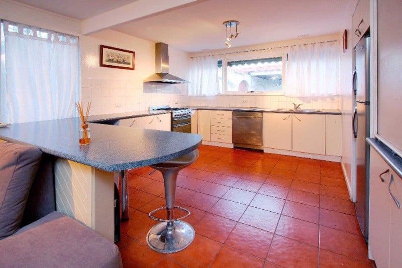 1 Oxford Drive, BUNDOORA VIC 3083, Bundoora - Thumbnail 3