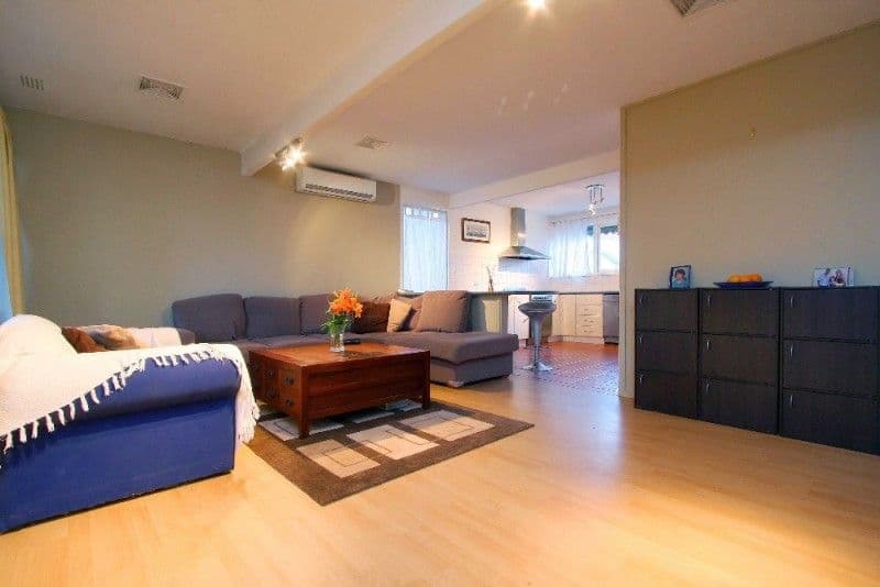 1 Oxford Drive, BUNDOORA VIC 3083, Bundoora - Thumbnail 5