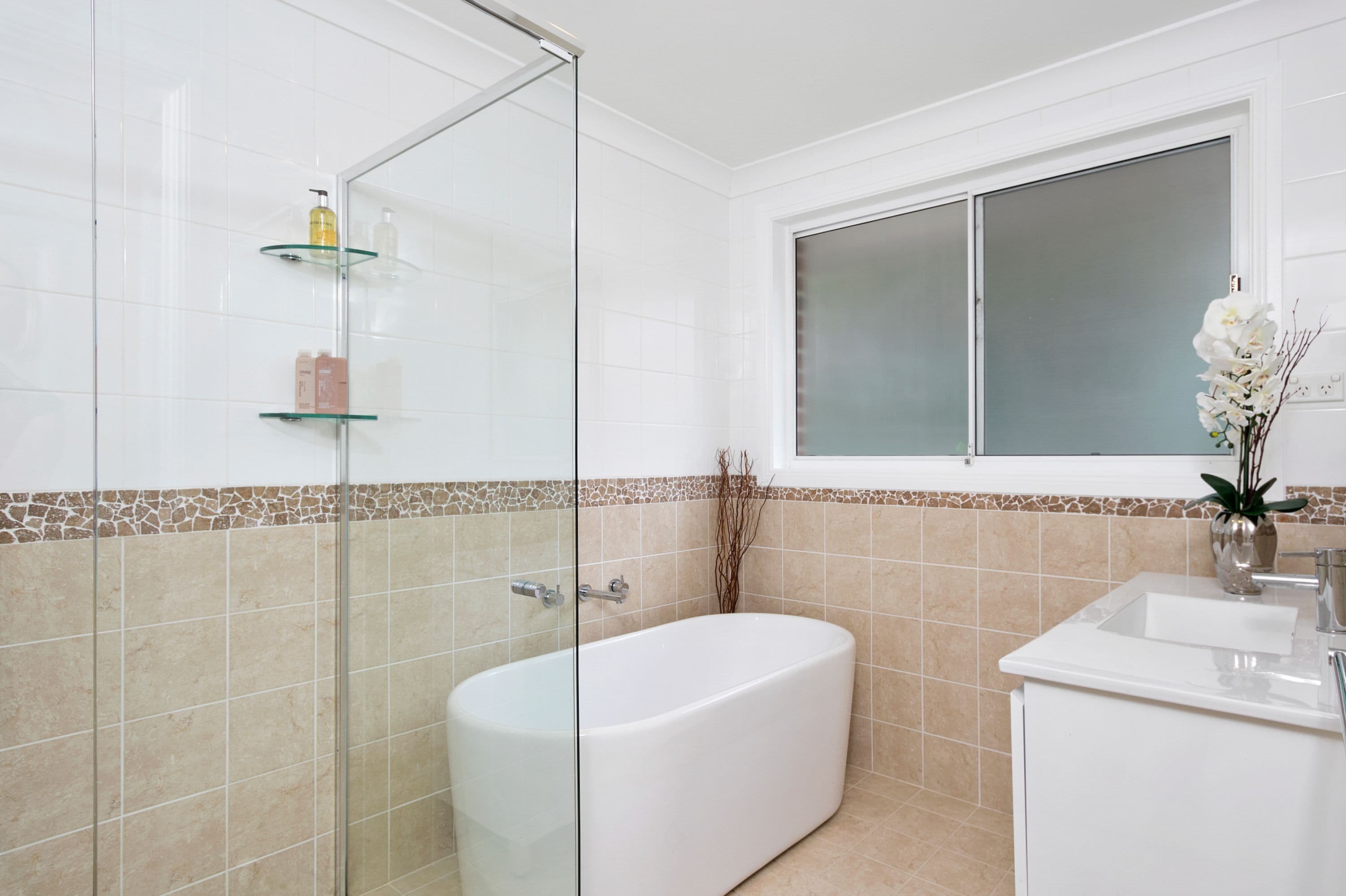 4 Phillip Place, McGraths Hill - Thumbnail 8
