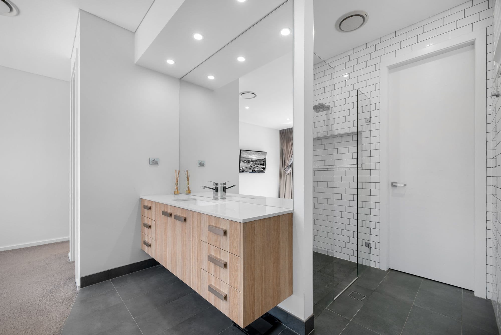 2 Sandhurst Drive, GLEDSWOOD HILLS NSW 2557, Gledswood Hills - Thumbnail 8