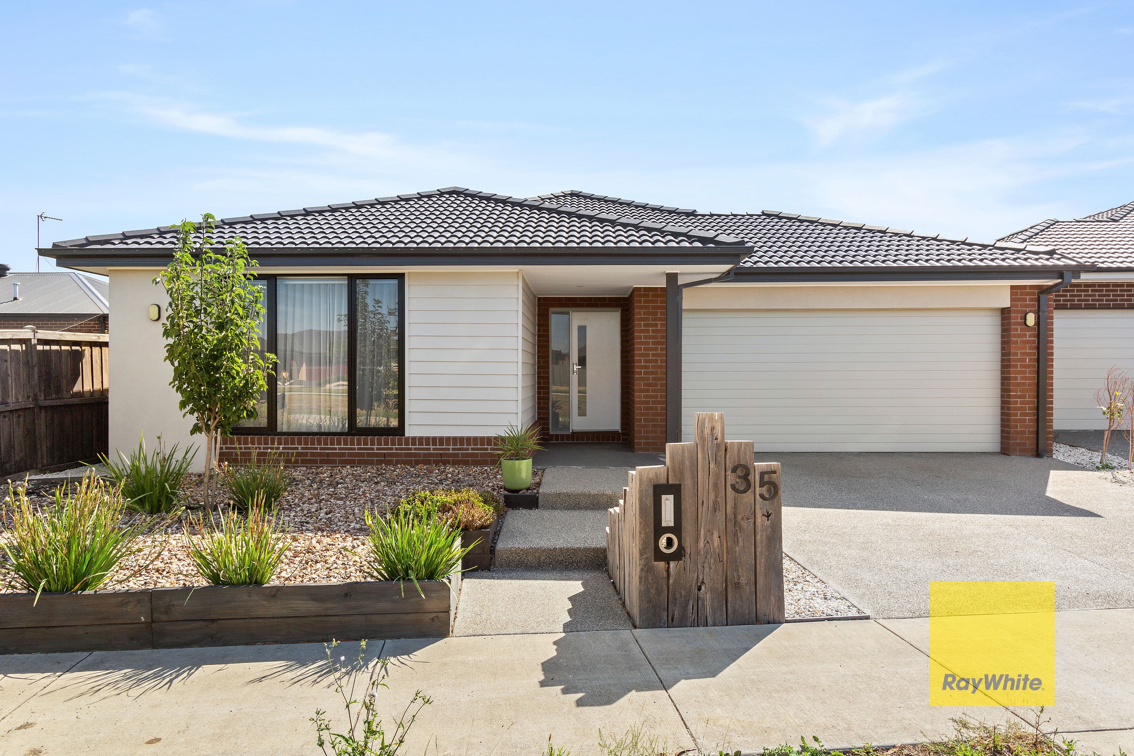 35 Naughtin Circuit, CHARLEMONT VIC 3217, Charlemont - Image 1