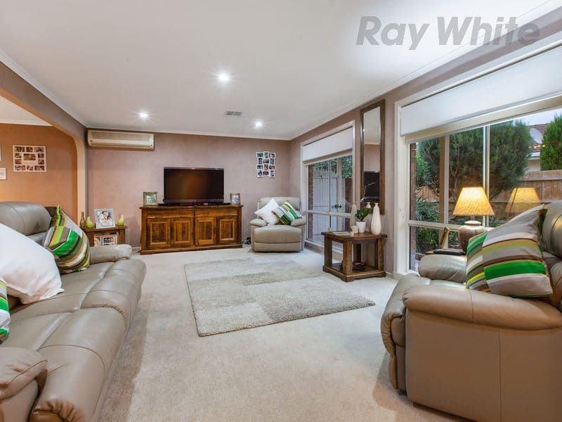 24 Sutherland Avenue, Aspendale Gardens VIC 3195, Aspendale Gardens - Thumbnail 3