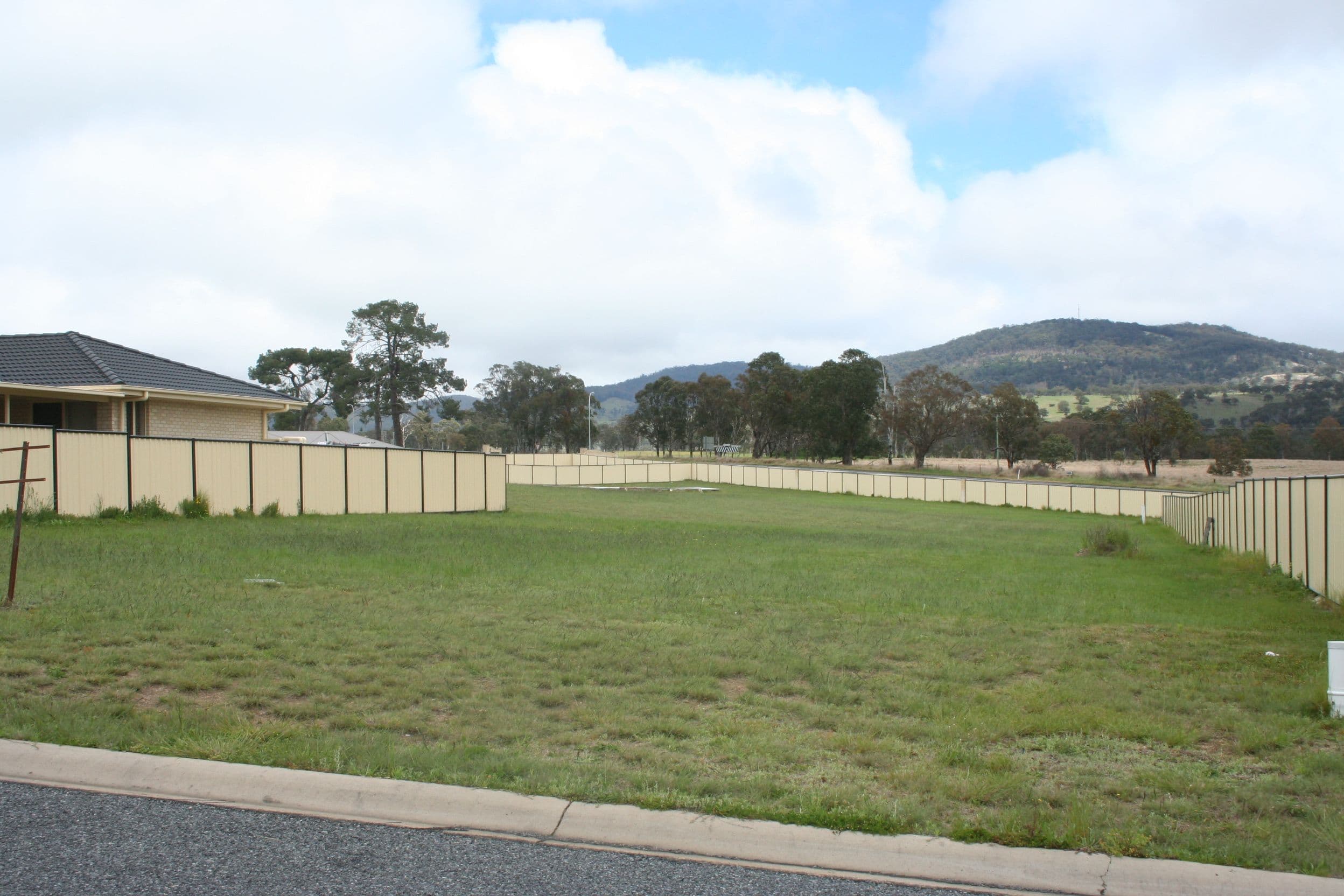 3 Mackenzie Court, Tenterfield NSW 2372, Tenterfield - Image 1