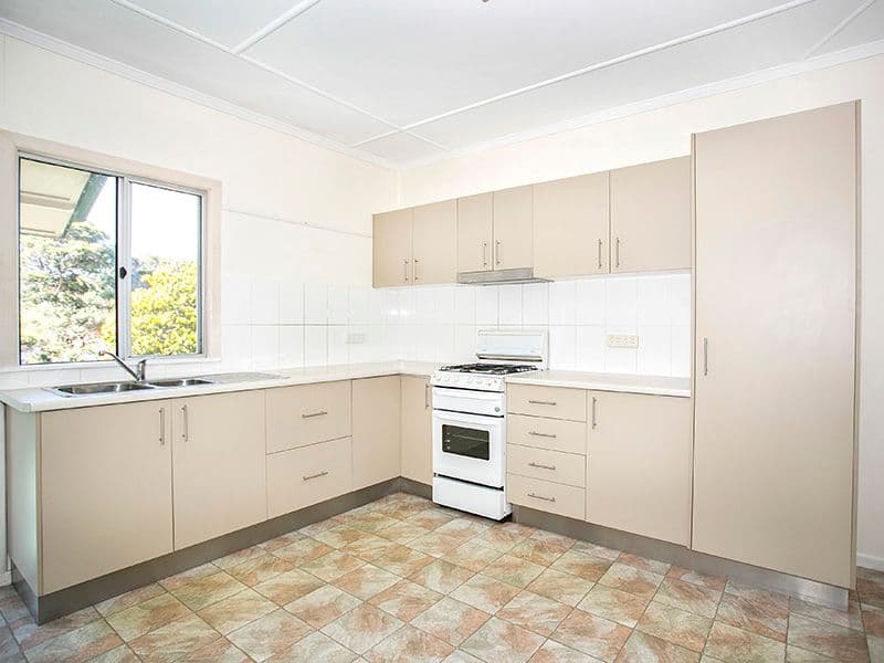 21 Stellmach Street, Everton Park QLD 4053, Everton Park - Thumbnail 2