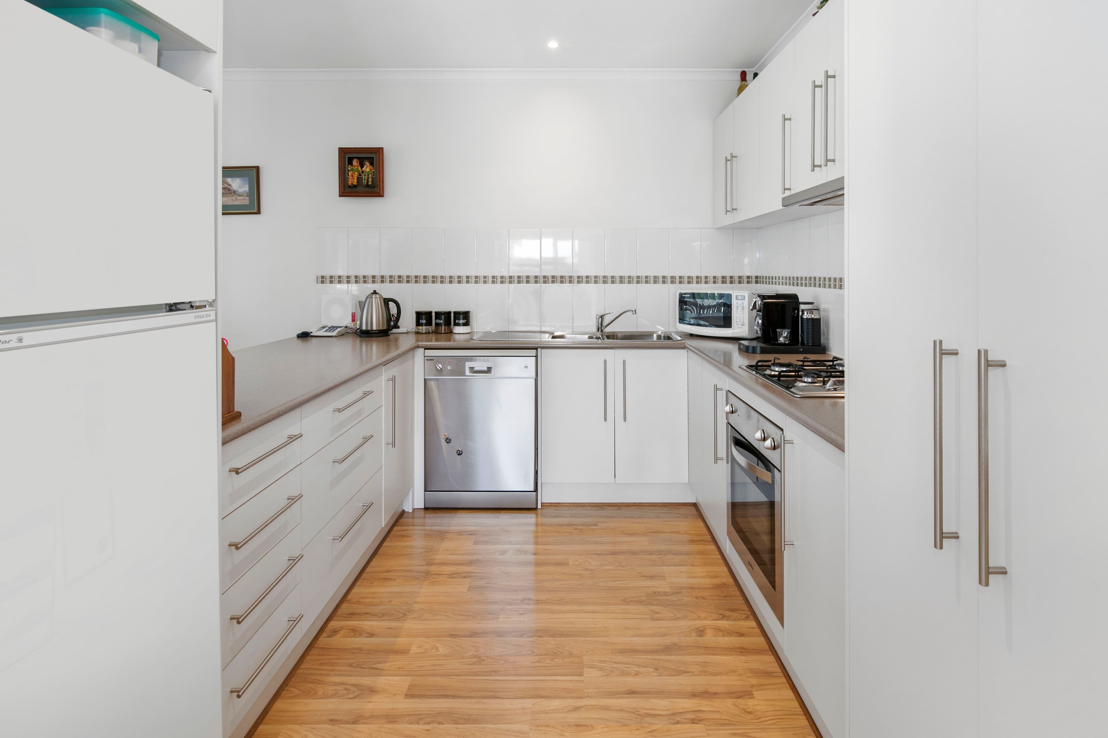 113 Disney Street, Crib Point VIC 3919, Crib Point - Thumbnail 2