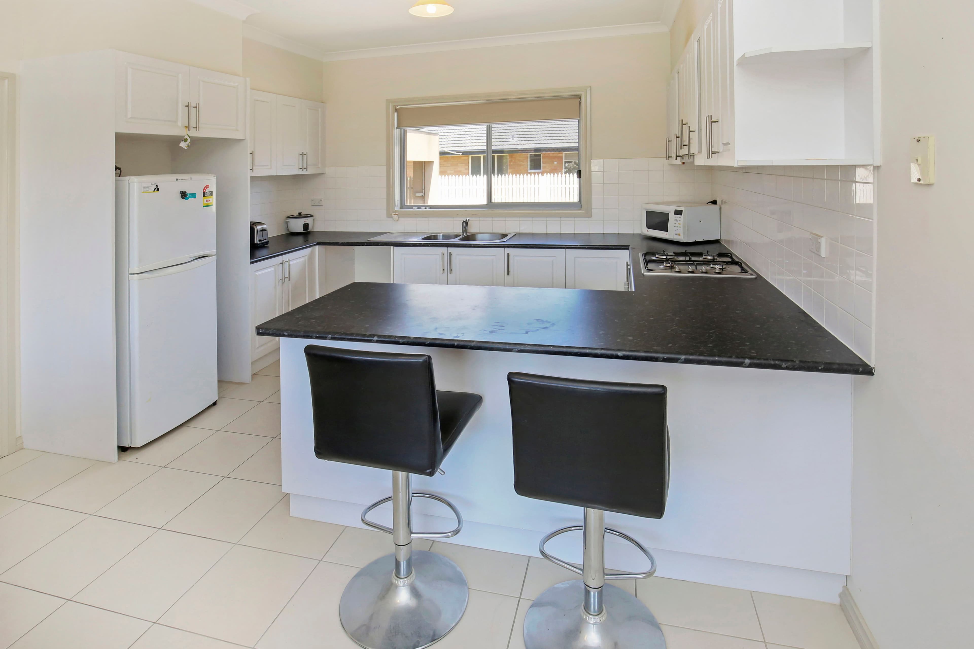 4 Maxwell Street, Lalor VIC 3075, Lalor - Thumbnail 3