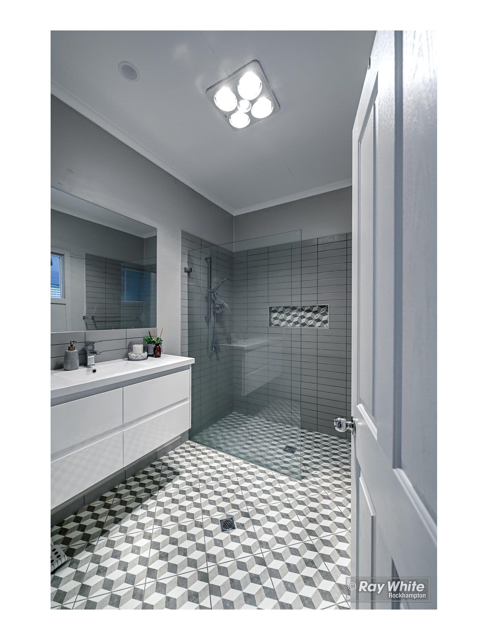 15 Bapaume Street, Wandal QLD 4700, Wandal - Thumbnail 7