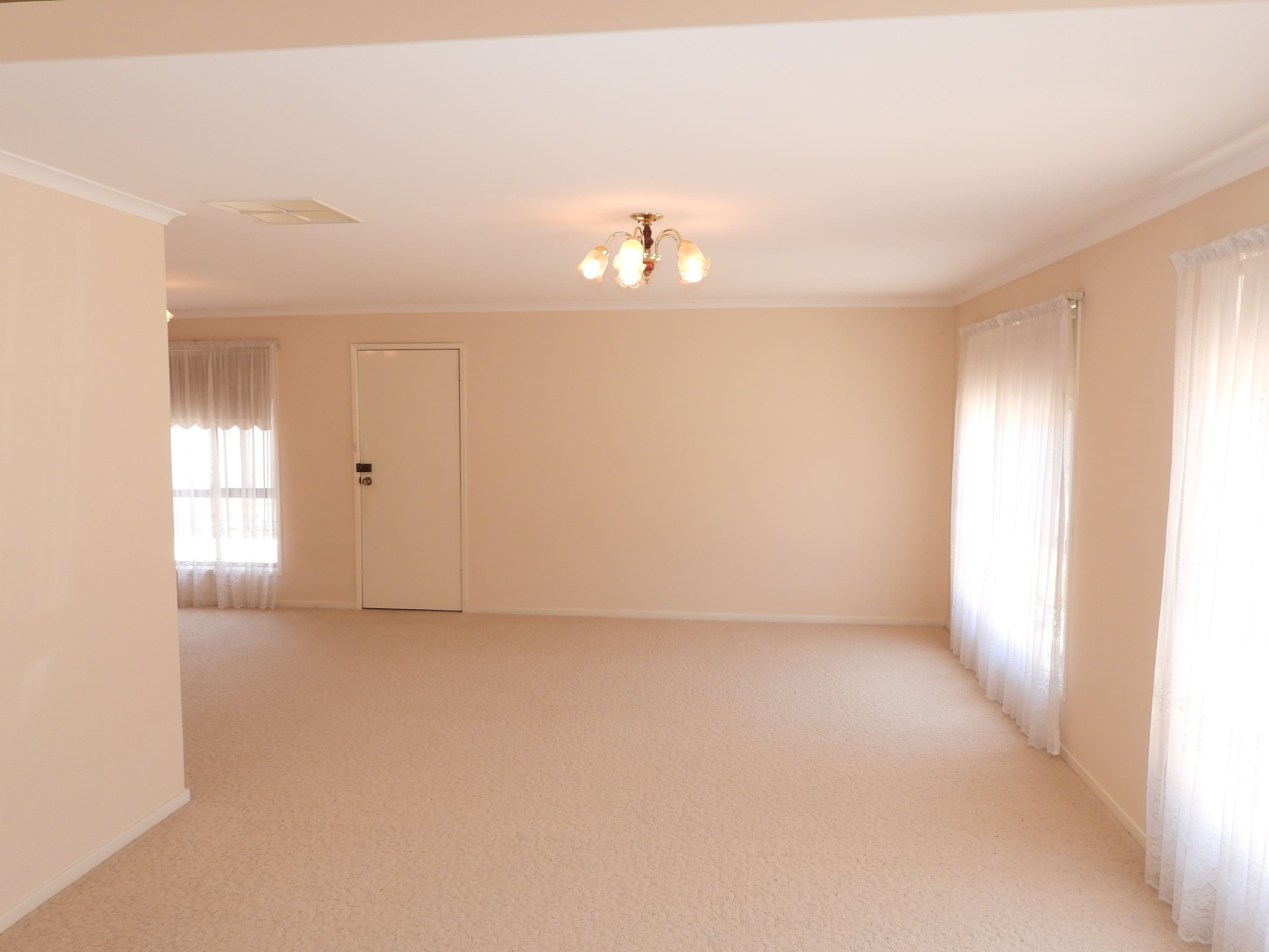 6 Turnell Street, Griffith NSW 2680, Griffith - Thumbnail 2