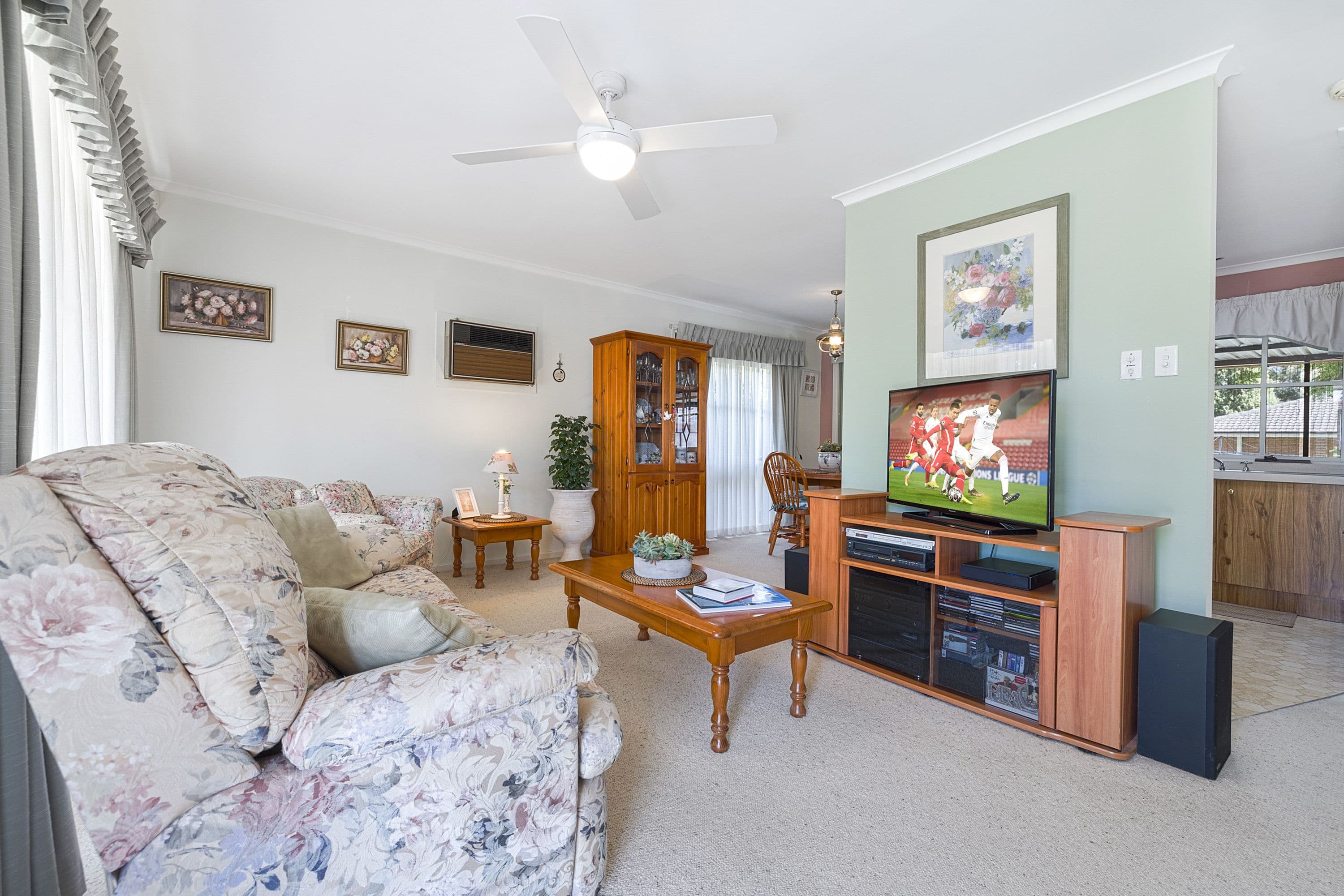 35 Condello Crescent, Edensor Park NSW 2176, Edensor Park - Thumbnail 4