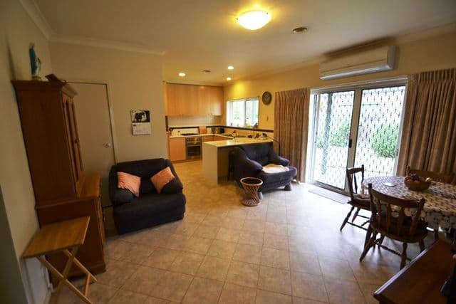 30 Park Street, Seymour VIC 3660, Seymour - Thumbnail 5